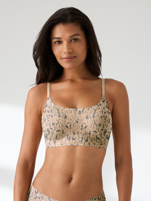 True Body Wirefree Adjustable Strap Scoop Neck Bralette