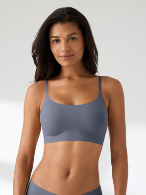True Body Wirefree Adjustable Strap Scoop Neck Bralette