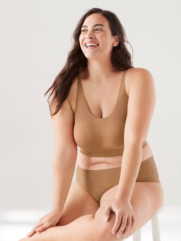 Looking for a bra with excellent support for larger cup sizes? We